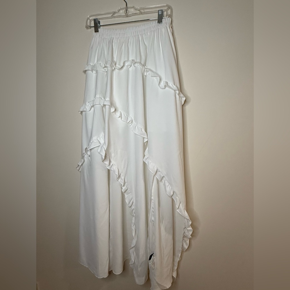SK33- SHEIN Asymmetrical White Ruffle Skirt